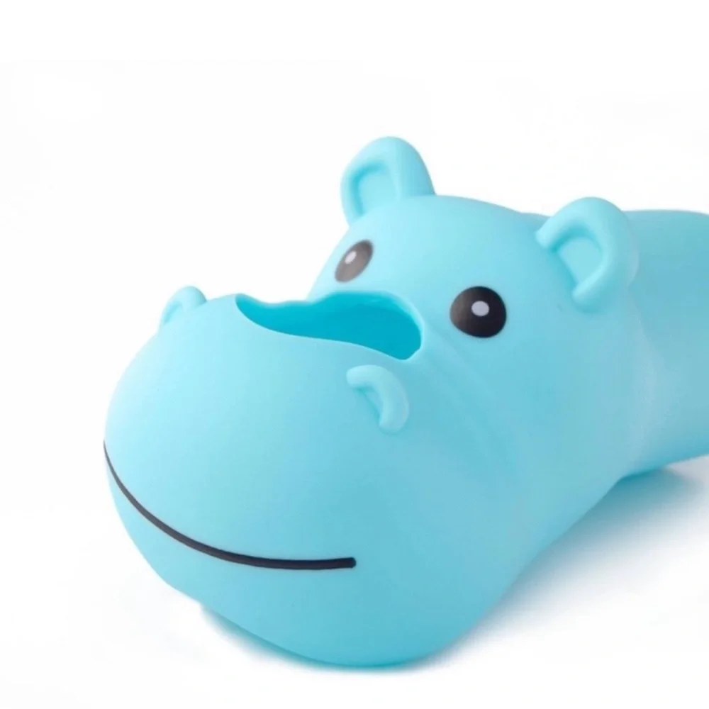 Bundle of 4 Blue Hippo Kid's Bathroom Accessories, Target Bullseye Playgroun